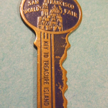 1939-1940 San Francisco Worlds Fair Souviner