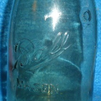 Antique Ball Mason Jar 1/2 Gal. Yellow /Green #4