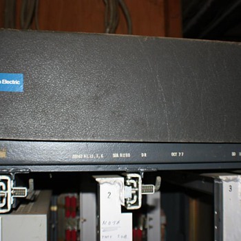 1977 Western electric telephone - Telephones