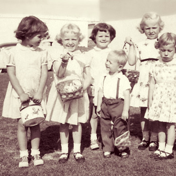 Easter egg Hunting - Photographs