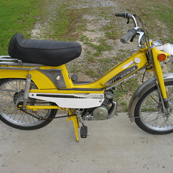 1978 Motobecane Mobylette 50 moped - Motorcycles