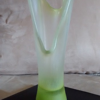 Funghi by Ulrica Hydman Vallien - Art Glass
