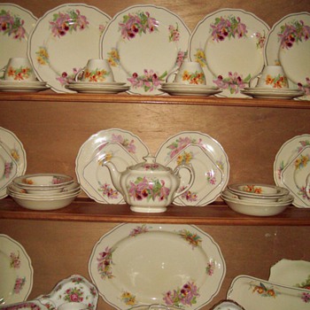 My Royal Doulton Orchid Dinner Set