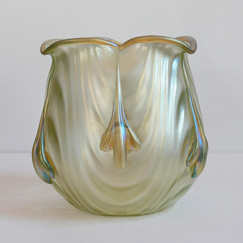 Lötz Coppelia with silbeiriris applications, 1904 - Art Glass
