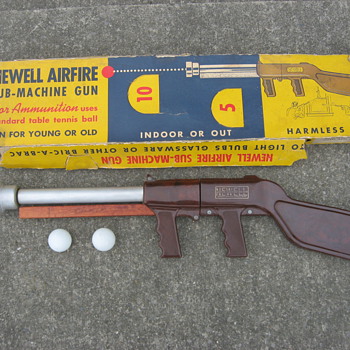 1950's Newell Airfire toy sub-machine gun model No. 1008 ping-pong ball shooter - Toys
