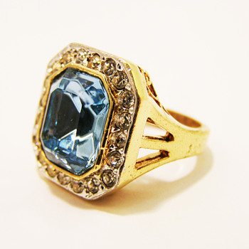 Vintage Roman Art Deco Aquamarine Ring