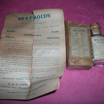  50 Unopened Bottle Silver Pills Poison - Bottles