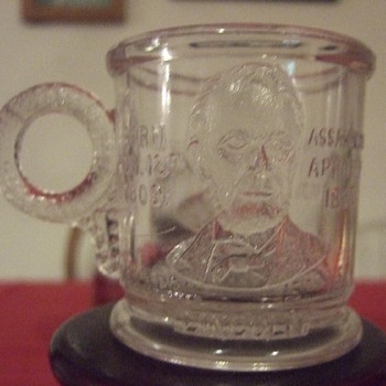 1881 antique victorian pressed glass 1881 "Our Country's martyrs" assasinated presidents mug 