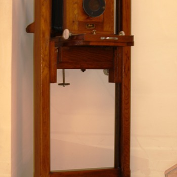 Valuate Narita wood camera