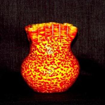 Yellow Ruffled Square Top Vase With Red Frit Decor - Art Glass