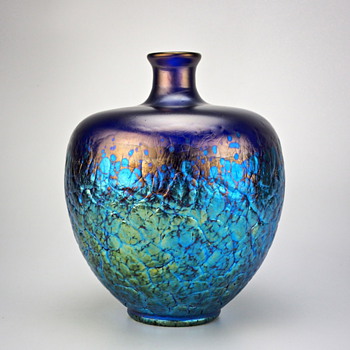 Loetz Phänomen Genre 377 in cobalt blue, Production #7926 circa 1899 - Art Glass