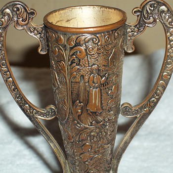 FLOWER URNS
