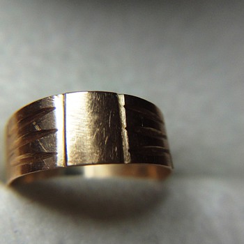18k little gold babyboy ring
