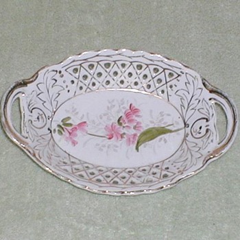 German reticulated china dish