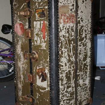 Antique Hartmann Wardrobe Luggage 