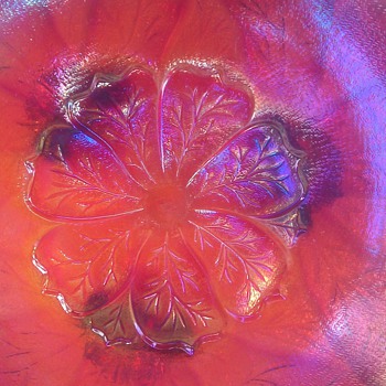 Carnival Glass 3  Footed Bowl / Dish     RARE