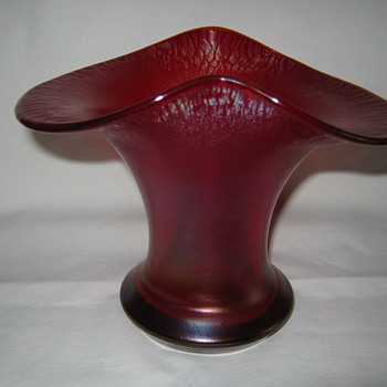 Poschinger red art glass vase polished pontl unmarked - Art Glass