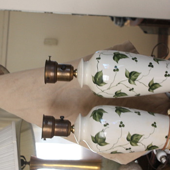 Vintage Signed ceramic  Ivy Leaf Brass Bottom Lamps