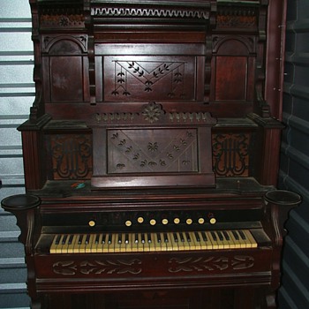 McCormick Pump Organ- - Music