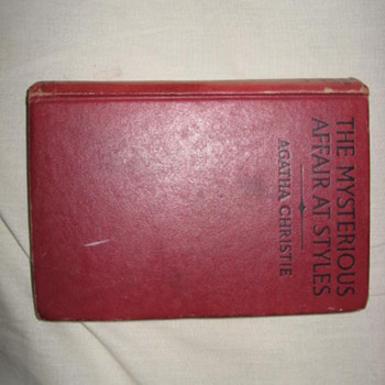 1920 US edition Agatha Christie "The Mysterious Affair at Styles" - Books