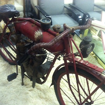 Old motorcycle At Renningers - Motorcycles