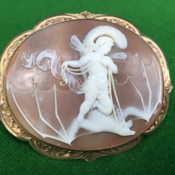 Hard to find Ariel on the bat cameo - Victorian Era