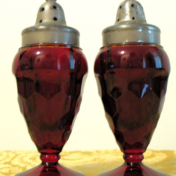 Indiana Depression Glass, Ruby Salt & Pepper Shakers - Kitchen