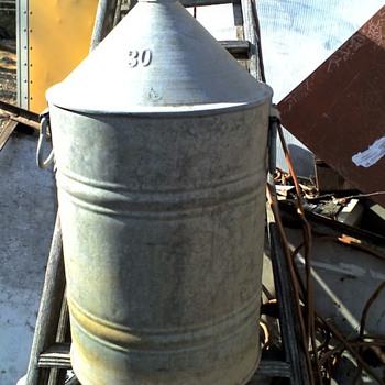 Help Me To Figure Out What This Can Was Used For .PLEASE - Petroliana