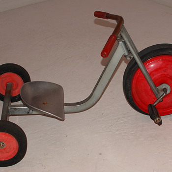 Low-Rider Tricycle 2