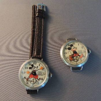1st &2nd english mickey mouse wrist waches - Wristwatches
