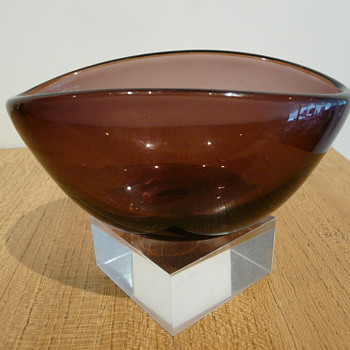 SEAGLASBRUK KOSTA VASE