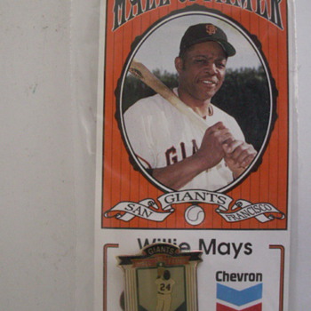 Chevrons Willie Mays Hat Pin 