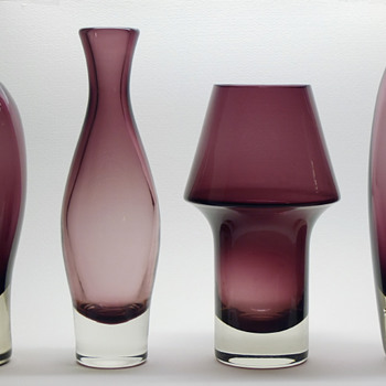 Aimo Okkolin, Riihimäen Lasi - Nimipäivä and Stromboli vases. - Art Glass