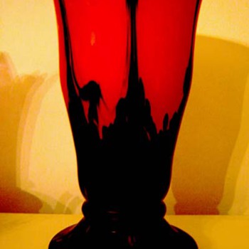 1930's Art Deco Bohemian Czechoslovakia Red Shimmy Tango Satin Glass Vase by Rückl - Art Glass