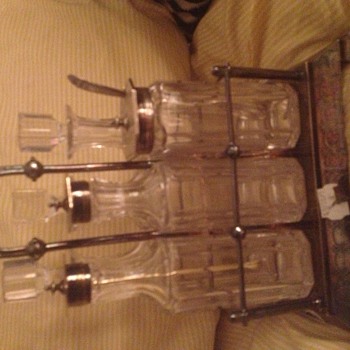 Cruet set