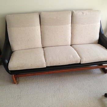 Sofa set