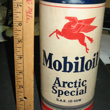 SOCONY VACUUM ALL CARDBOARD OIL CAN, PEGASUS,ARTIC SPECIAL