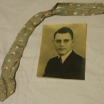 1923 Hand Tailored Resilient Construction Necktie - Mens Clothing