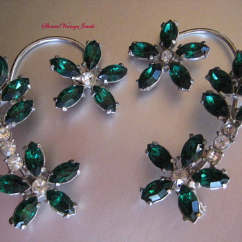 Vintage EarWrap Earrings - Costume Jewelry