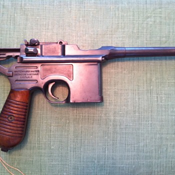 A few WWII items my grandfather gave me (c96 Mauser & FS Fighting Knife) - Military and Wartime