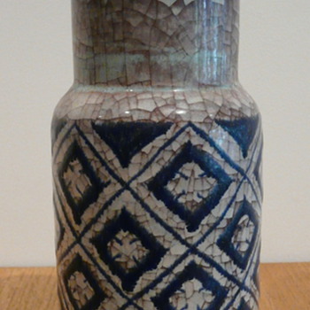 MICHAEL ANDERSEN VASE MARIANNE STARCK PERSIA