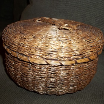 Passamaquoddy sewing basket (accessories of scissor cases, string holder and pincushion in next photo) - Native American
