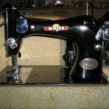 Old White Sewing machine