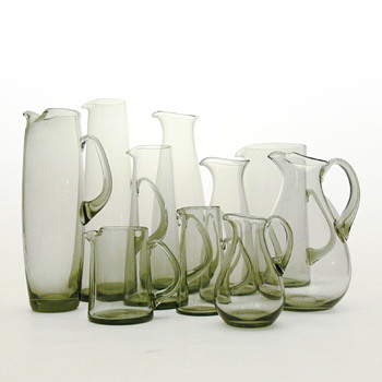 A multitude of gray jugs, Per Lütken (Holmegaard, from 1954 to 1958) - Art Glass