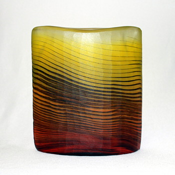 Yukio Ueno glass vase - Art Glass