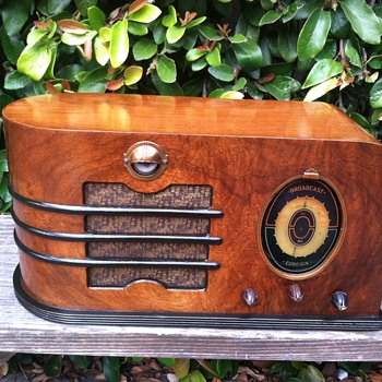 Climax General Television Tube Radio 1938 - Radios