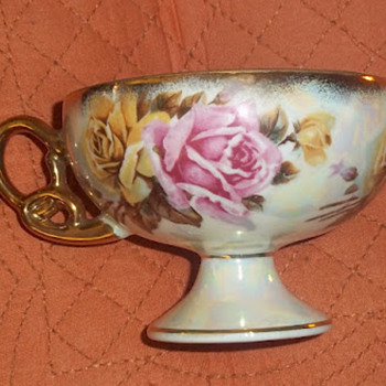Beautiful Royal Sealy Tea Set