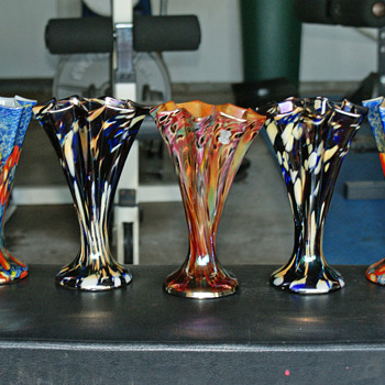 Kralik Star shaped fan vase Group - Art Glass