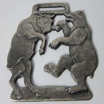 Early 1990's Cobweb Inn Dancing Bull & Bear Figural Watch Fob
