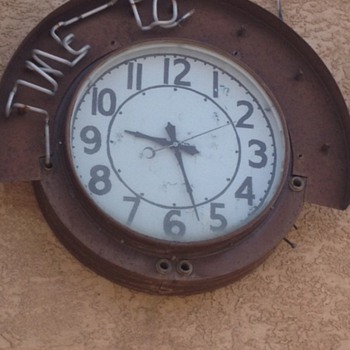  neon clock,with marquee.looking for info - Advertising